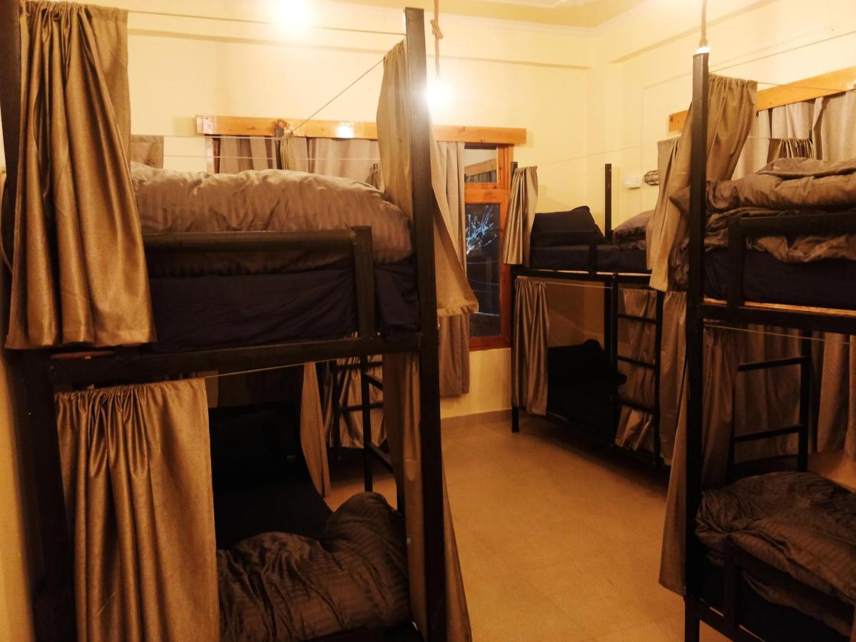 Perkup Hostel Касоль Екстер'єр фото