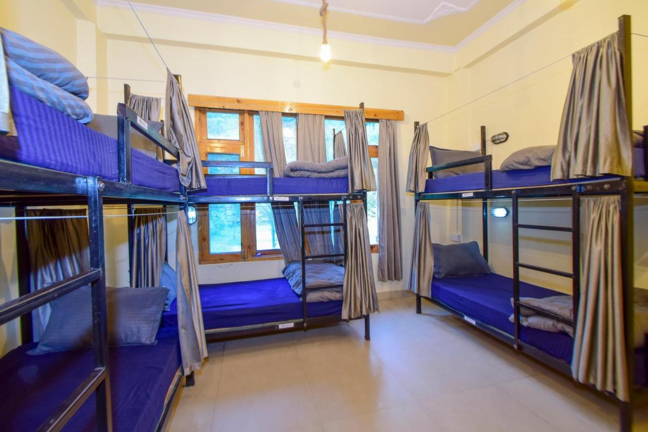 Perkup Hostel Касоль Екстер'єр фото